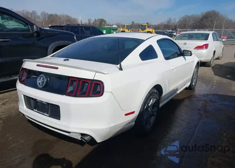 2013 Ford Mustang V6 Premium from USA, damaged, VIN 1ZVBP8AM9D5264912